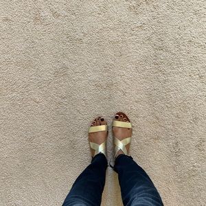 Gold stewpot flat Sandals
